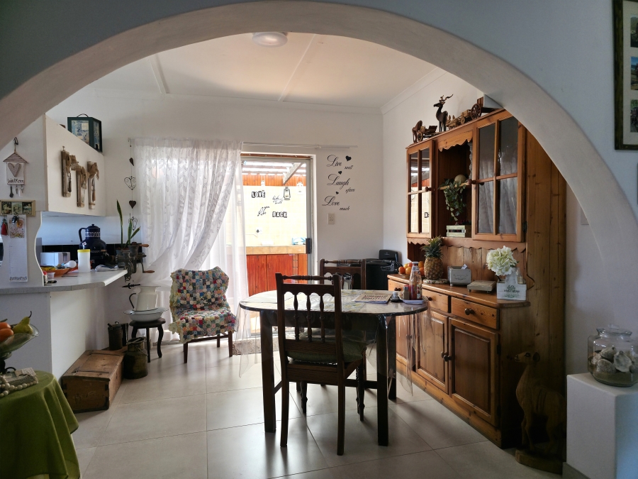 3 Bedroom Property for Sale in Wavecrest Eastern Cape